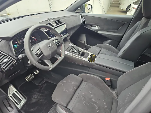 DS Automobiles 7 1.6 E-Tense Ligne Noire 4x4