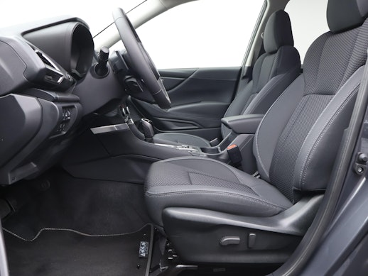 SUBARU Forester Station 2.0i e-Boxer Swiss Plus 2