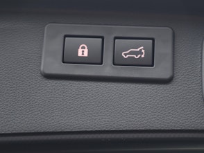 Vehicle image SUBARU Forester Station 2.0i e-Boxer Swiss Plus