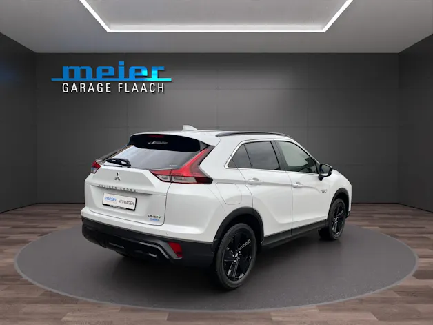 Mitsubishi Eclipse Cross 2.4 PHEV Blackline 4x4