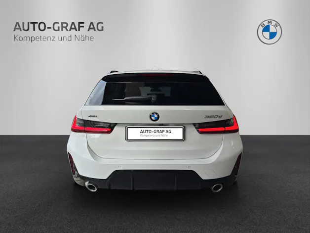 BMW 320d xDrive 48V Touring Steptronic M Sport