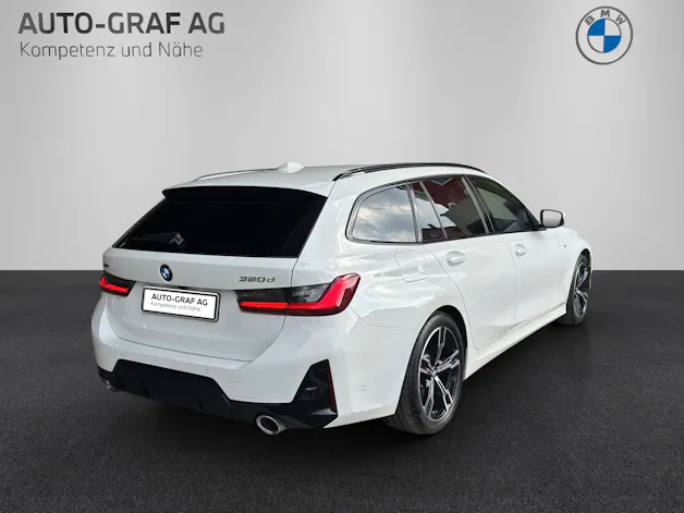 BMW 320d xDrive 48V Touring Steptronic M Sport