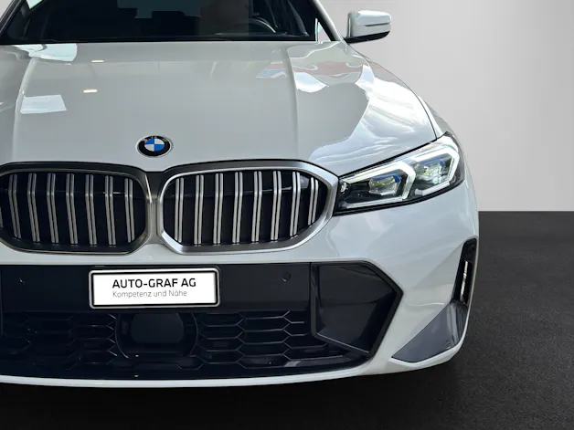 BMW 320d xDrive 48V Touring Steptronic M Sport