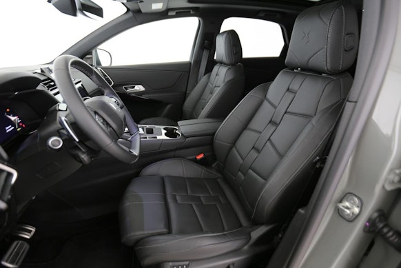 DS AUTOMOBILES DS7 1.6 E-Tense La Première 4x4 2