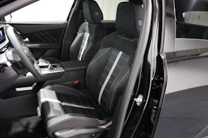 Vehicle image OPEL Grandland 1.6 T PHEV GS