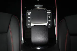 Mercedes-Benz B 200 AMG Line 4Matic
