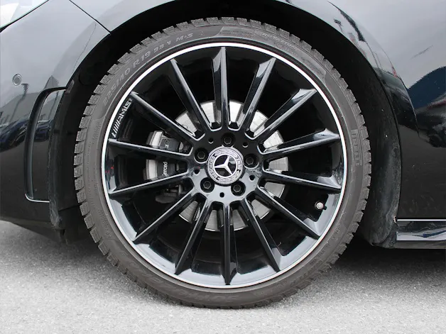 Mercedes-Benz B 200 AMG Line 4Matic