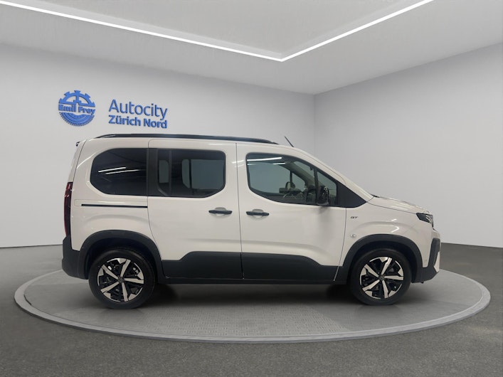 Vehicle image PEUGEOT RIFTER