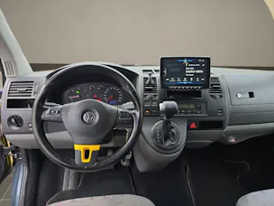 VW T5 Caravelle 3000 2.5 TDI 131 Comfortline
