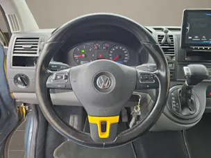 VW T5 Caravelle 3000 2.5 TDI 131 Comfortline