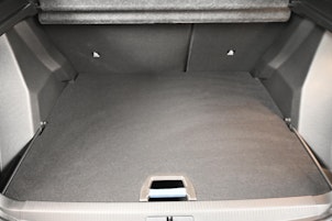 Vehicle image PEUGEOT 2008 1.2 Hybrid Allure