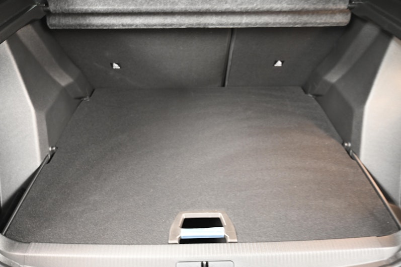 Vehicle image PEUGEOT 2008