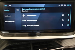 Vehicle image PEUGEOT 2008 1.2 Hybrid Allure