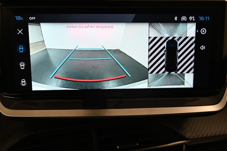 Vehicle image PEUGEOT 2008