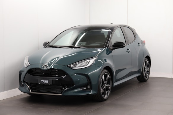 TOYOTA Yaris 1.5 VVT-i HSD Premium 2