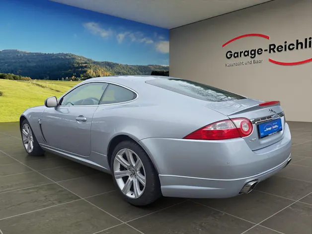 Jaguar XK Coupé 4.2 V8