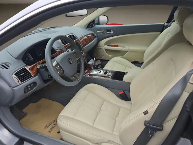 Jaguar XK Coupé 4.2 V8