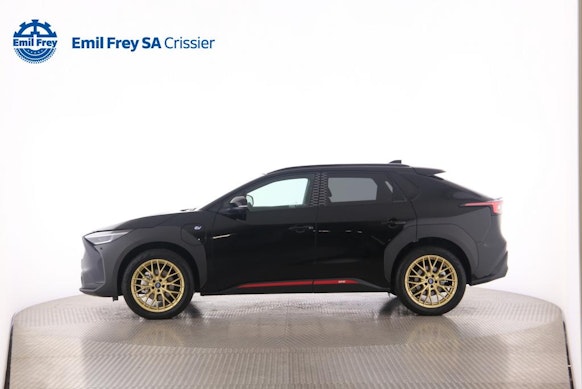 SUBARU Solterra eV Luxury AWD 2