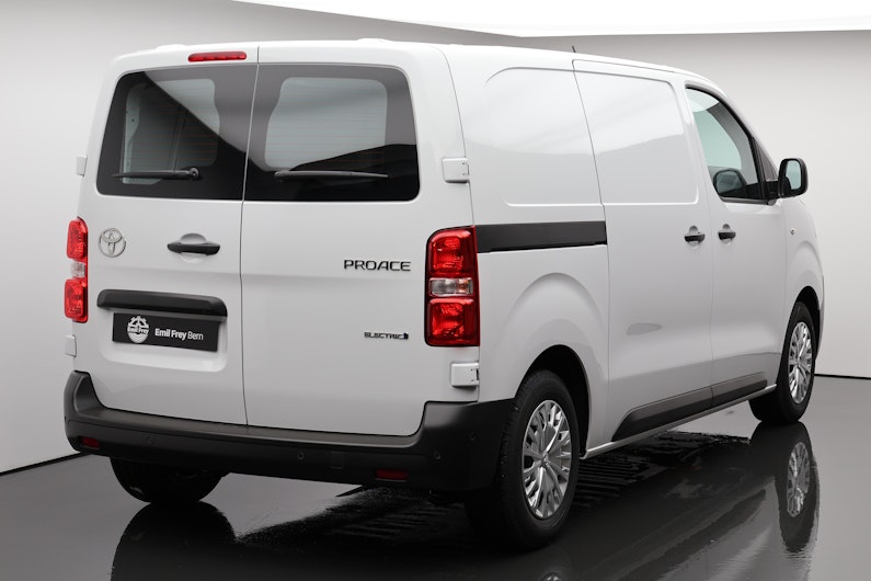 Vehicle image TOYOTA PROACE