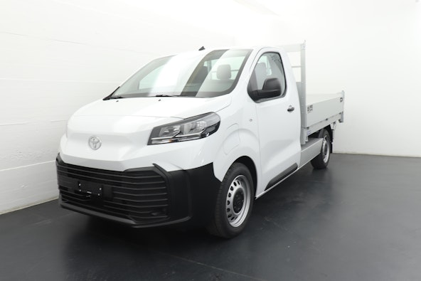 First vehicle image