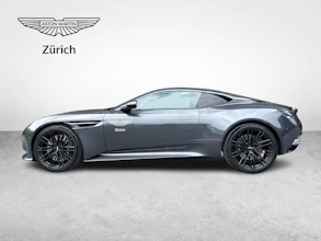 https://vehicle.imgix.net/3770720/7b02f9fe-0cd7-4f71-8fe7-d09a8711cf1e.jpg
