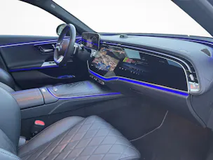 MERCEDES-BENZ E 220 d T-Modell AMG Line
