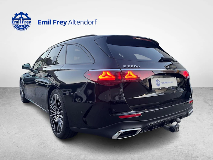 Fahrzeugbild MERCEDES-BENZ E 220