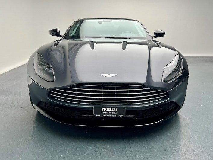 Vehicle image ASTON MARTIN DB11