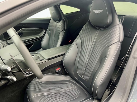 ASTON MARTIN DB11 Coupé 5.2 V12 Bi-Turbo 3