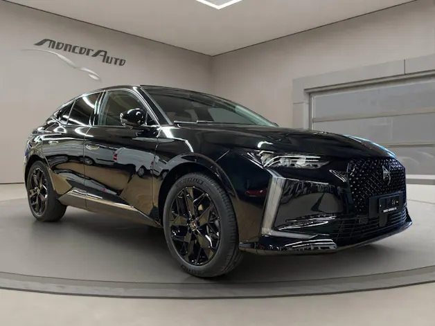 DS Automobiles 4 E-Tense 225 Ligne Noire