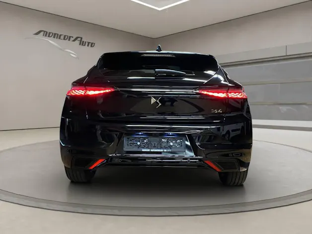 DS Automobiles 4 E-Tense 225 Ligne Noire