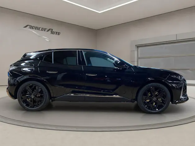 DS Automobiles 4 E-Tense 225 Ligne Noire