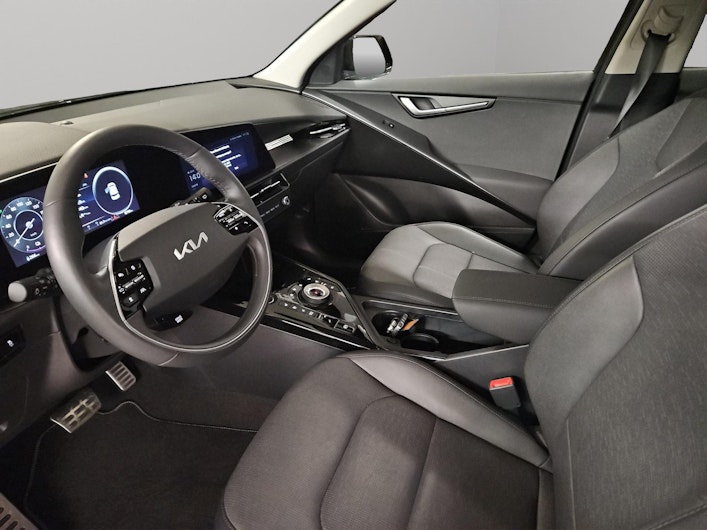 Vehicle image KIA NIRO