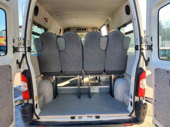 Vehicle image 4 Vehicle image 4