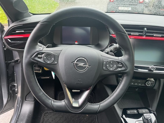 Vehicle image 6 Vehicle image 6