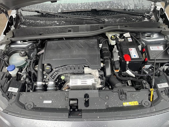 Vehicle image 13 Vehicle image 13