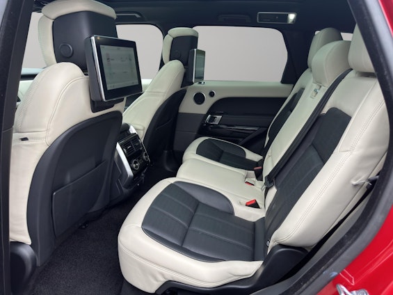 Vehicle image 8 Vehicle image 8