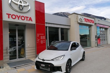 Vehicle image TOYOTA GR YARIS 0 Vehicle image TOYOTA GR YARIS 0