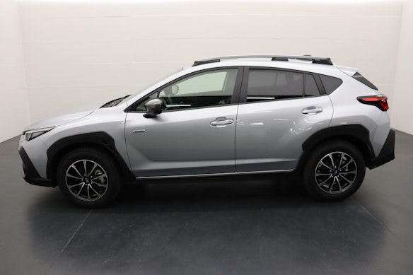 SUBARU Crosstrek 2.0i e-Boxer Luxury 3