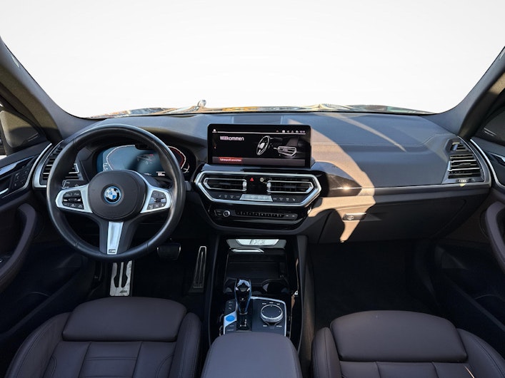 Fahrzeugbild BMW iX3