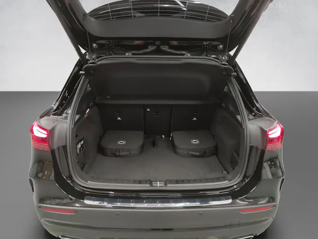 Mercedes-Benz GLA 250 e AMG Line