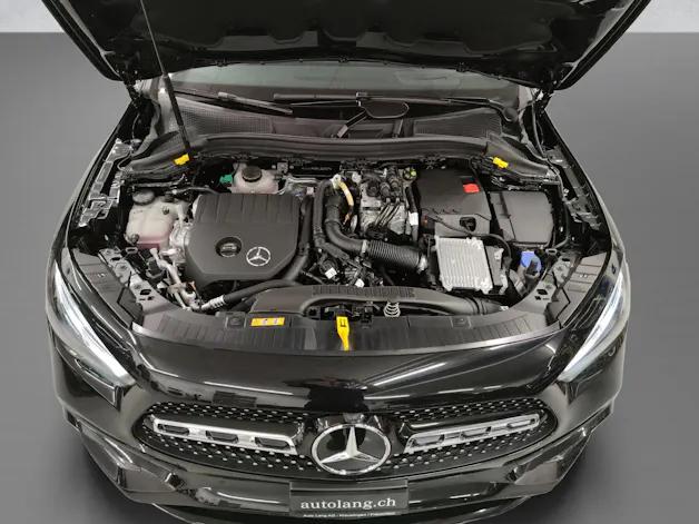 Mercedes-Benz GLA 250 e AMG Line