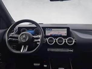MERCEDES-BENZ GLA 250 e AMG Line