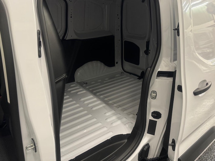 Vehicle image TOYOTA PROACE CITY