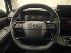 Vehicle image TOYOTA PROACE CITY Van L1 52KWh Advanced