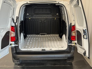 Vehicle image TOYOTA PROACE CITY Van L1 52KWh Advanced