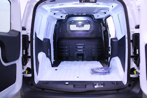 Ford E-Transit Courier Van Trend