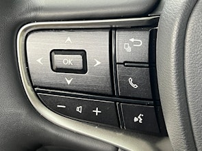 Vehicle image LEXUS ES 300h Excellence