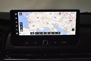 Vehicle image MITSUBISHI Outlander 2.4 PHEV Instyle 4x4 con 4 ruote invernali