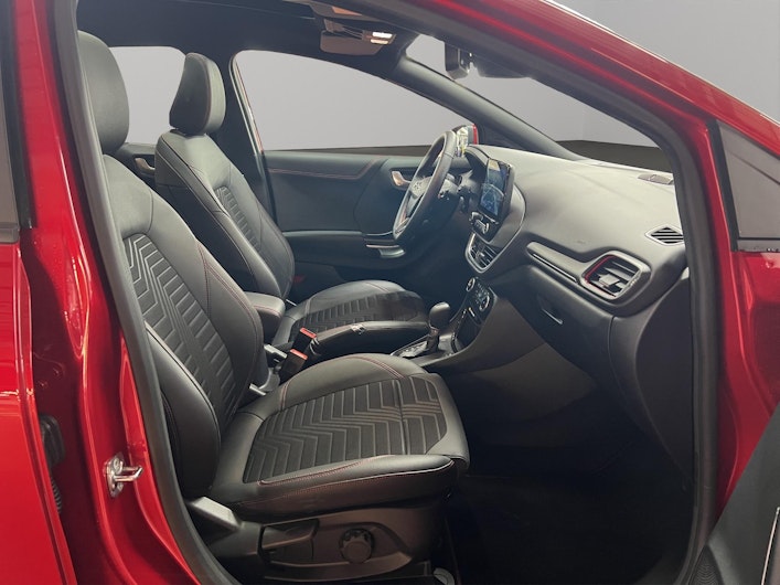 Vehicle image FORD PUMA